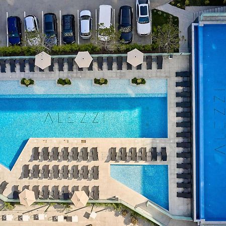 Wave N' Sea Apartment In Infinity Beach Resort - Parking Мамая Экстерьер фото