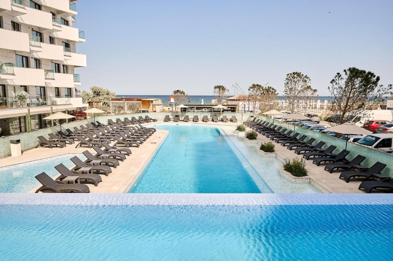 Wave N' Sea Apartment In Infinity Beach Resort - Parking Мамая Экстерьер фото